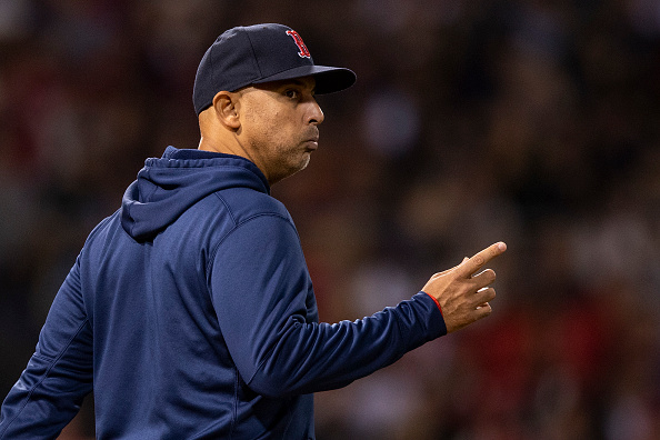 Red Sox’ Alex Cora finishes 5th in American League Manager of the Year voting